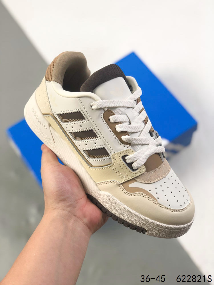 💰150
公司级带半码！
阿迪达斯 ADIZERO POR M舒适百搭 防滑耐磨 低帮 板鞋 男女同款 三叶草FORUM2000 三叶草新款运动板鞋！ 谁能拒绝这样一双复古感十足的面包鞋呢？这个系列的包裹感很不错，踩着好跟脚 暴走也不累 #三叶草   #复古鞋回潮  #宝藏球鞋推荐  #复古鞋  #三叶草面包鞋
货号:  GW6646
尺码:  36-45
ID：622821S