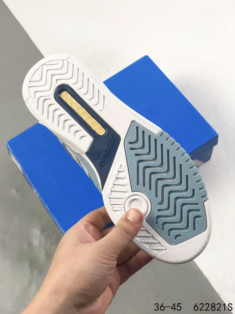 💰150
公司级带半码！
阿迪达斯 ADIZERO POR M舒适百搭 防滑耐磨 低帮 板鞋 男女同款 三叶草FORUM2000 三叶草新款运动板鞋！ 谁能拒绝这样一双复古感十足的面包鞋呢？这个系列的包裹感很不错，踩着好跟脚 暴走也不累 #三叶草   #复古鞋回潮  #宝藏球鞋推荐  #复古鞋  #三叶草面包鞋
货号:  GW6646
尺码:  36-45
ID：622821S