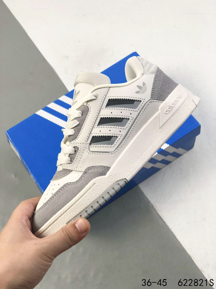 💰150
公司级带半码！
阿迪达斯 ADIZERO POR M舒适百搭 防滑耐磨 低帮 板鞋 男女同款 三叶草FORUM2000 三叶草新款运动板鞋！ 谁能拒绝这样一双复古感十足的面包鞋呢？这个系列的包裹感很不错，踩着好跟脚 暴走也不累 #三叶草   #复古鞋回潮  #宝藏球鞋推荐  #复古鞋  #三叶草面包鞋
货号:  GW6646
尺码:  36-45
ID：622821S