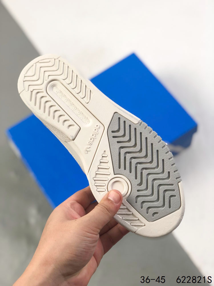 💰150
公司级带半码！
阿迪达斯 ADIZERO POR M舒适百搭 防滑耐磨 低帮 板鞋 男女同款 三叶草FORUM2000 三叶草新款运动板鞋！ 谁能拒绝这样一双复古感十足的面包鞋呢？这个系列的包裹感很不错，踩着好跟脚 暴走也不累 #三叶草   #复古鞋回潮  #宝藏球鞋推荐  #复古鞋  #三叶草面包鞋
货号:  GW6646
尺码:  36-45
ID：622821S