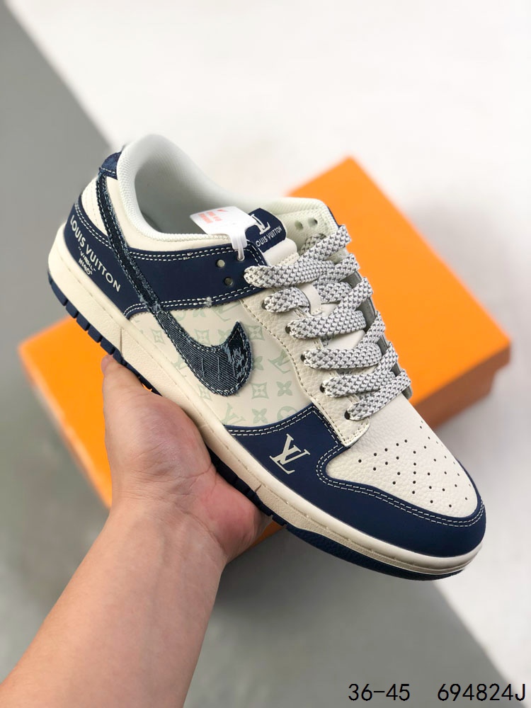 🈴️ 💰260
公司级带半码!
耐克Nike SB Dunk Low 联名 复古低帮休闲运动滑板板鞋。采用脚感柔软舒适ZoomAir气垫,有效吸收滑板等极限运动在落地时带来的冲击力,为街头运动者们提供更好的保护
ID:694824J
