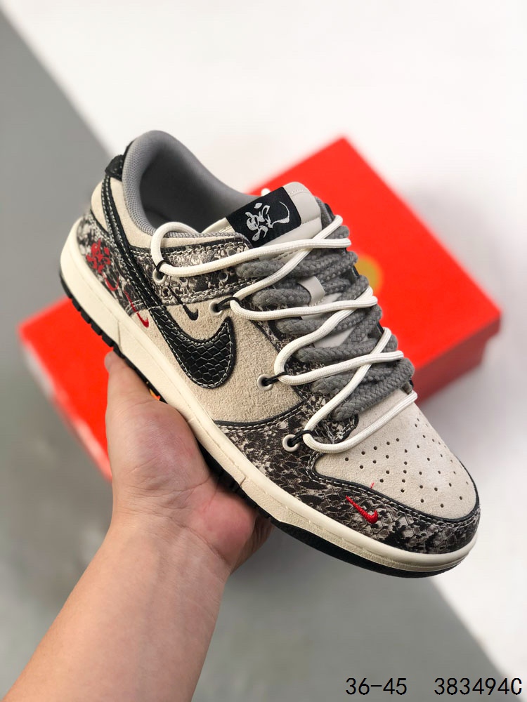💰190
公司级带半码!
耐克Nike SB Dunk Low 联名 绑绳 复古低帮休闲运动滑板板鞋。采用脚感柔软舒适ZoomAir气垫,有效吸收滑板等极限运动在落地时带来的冲击力,为街头运动者们提供更好的保护
ID:383494C