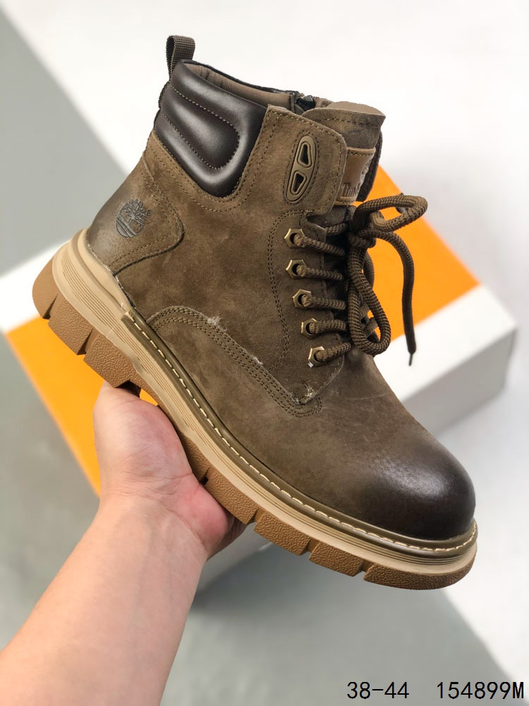 💰260
Timberland添柏岚/天伯伦 高帮户外休闲鞋 历年超级热销款 英伦复古工装低帮男鞋 原盒原包装 搭配防臭防腐高弹力鞋垫，给您完美的穿着体验，质量考究耐穿，型男必备，专治不帅，高品质脚感一流！
尺码：如图
ID：154899M