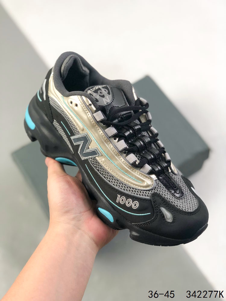 💰130

真标级带半码！
新百伦 NB/New Balance NB1000系列 复古老爹风网布跑步休闲运动鞋 小众老爹鞋 New Balance NB系列鞋款最早风靡于 2000 年初的时候，浓浓复古气质，展现出十足老爹鞋气质。
ID：342277K