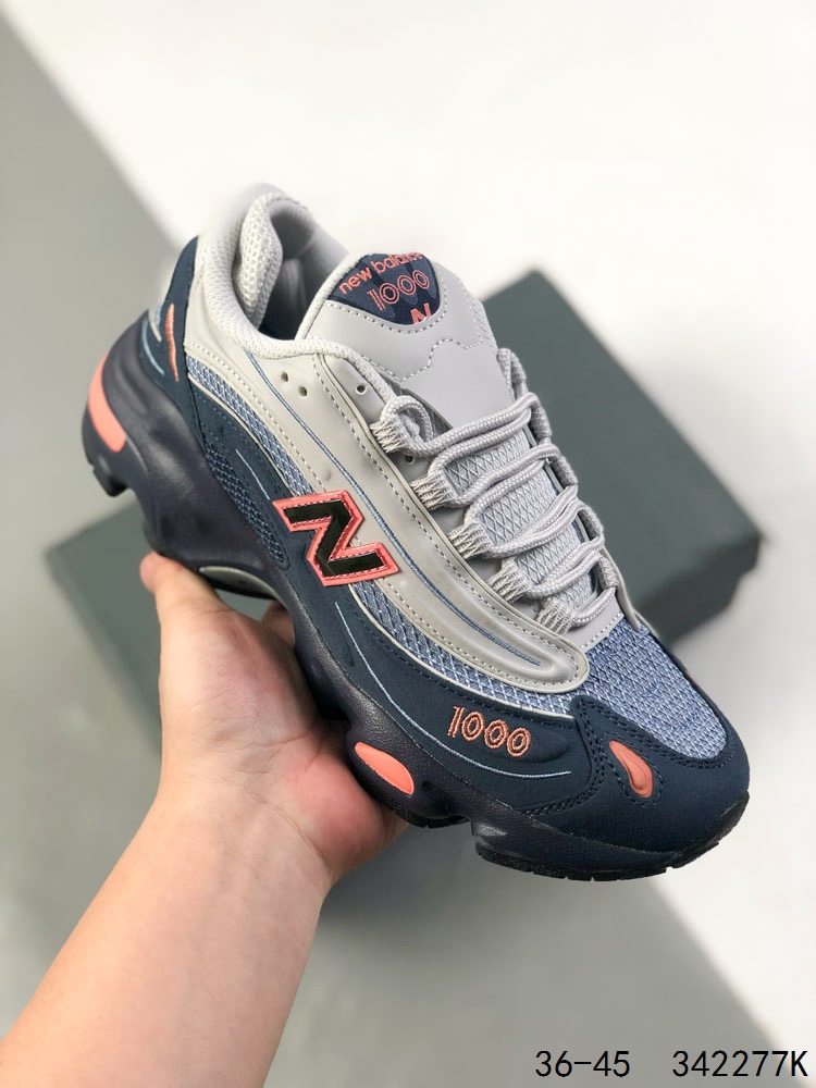 💰130
真标级带半码！
新百伦 NB/New Balance NB1000系列 复古老爹风网布跑步休闲运动鞋 小众老爹鞋 New Balance NB系列鞋款最早风靡于 2000 年初的时候，浓浓复古气质，展现出十足老爹鞋气质。
ID：342277K