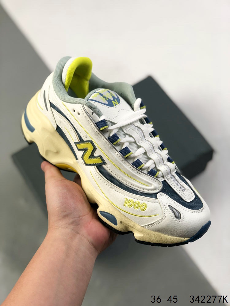 💰130
真标级带半码！
新百伦 NB/New Balance NB1000系列 复古老爹风网布跑步休闲运动鞋 小众老爹鞋 New Balance NB系列鞋款最早风靡于 2000 年初的时候，浓浓复古气质，展现出十足老爹鞋气质。
ID：342277K