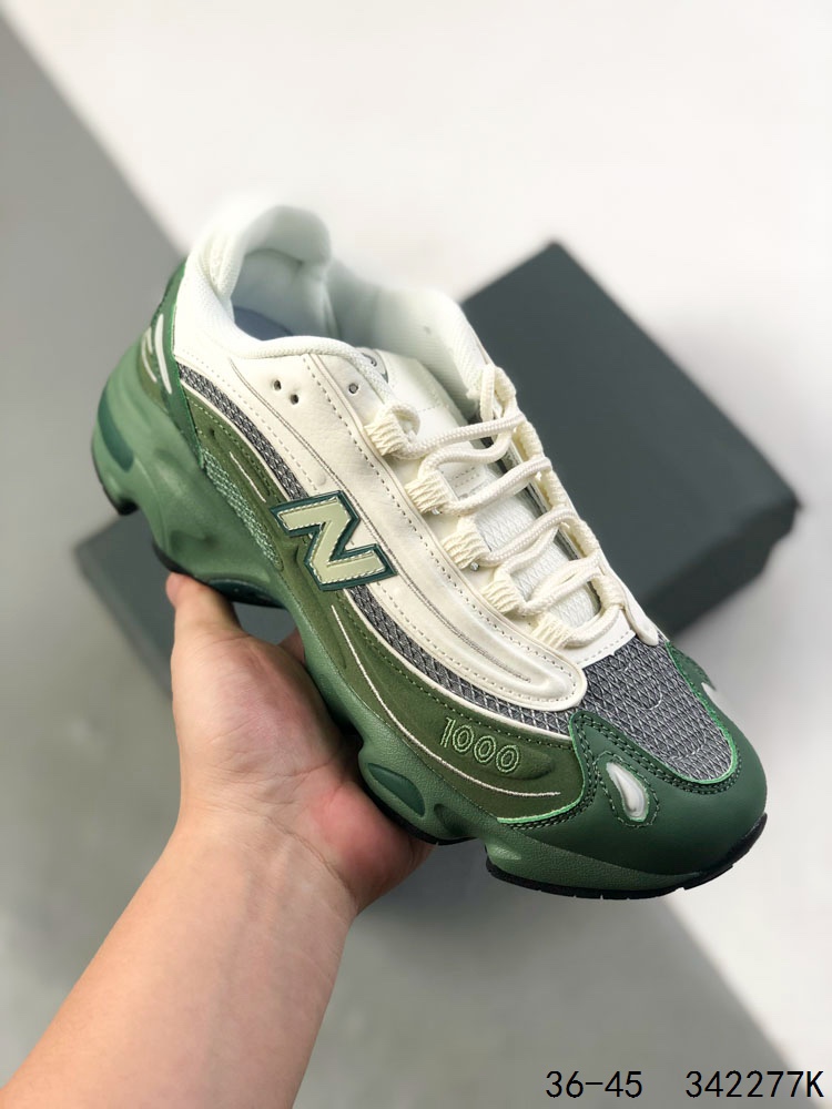 💰130
真标级带半码！
新百伦 NB/New Balance NB1000系列 复古老爹风网布跑步休闲运动鞋 小众老爹鞋 New Balance NB系列鞋款最早风靡于 2000 年初的时候，浓浓复古气质，展现出十足老爹鞋气质。
ID：342277K