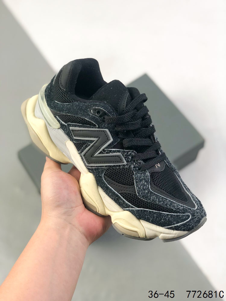 💰150
真标带半码！
新百伦 Joe Freshgoods x New Balance NB9060 复古休闲运动慢跑鞋 #鞋款灵感源自设计师本人对夏日的怀日回忆。鞋面大身由空间双格及磨砂鞋面拼接而生，配以柔和、温暖的粉橘色调，夏日氛围拉满
#采用大面积网眼以及麂皮材质覆盖鞋身，还原经典气质。搭载ABZORB避震科技，由泡沫聚酯制成，上脚可以有效减少由鞋底反弹对身体及双腿的冲击力
尺码：如图
ID：772681C