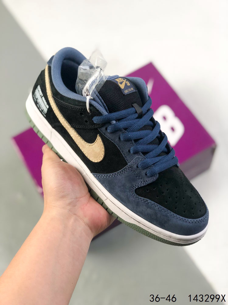 🈴️ 💰180
公司级带半码！
耐克Nike SB Dunk Low 复古低帮休闲运动滑板板鞋。采用脚感柔软舒适ZoomAir气垫，有效吸收滑板等极限运动在落地时带来的冲击力，为街头运动者们提供更好的保护
ID：143299X