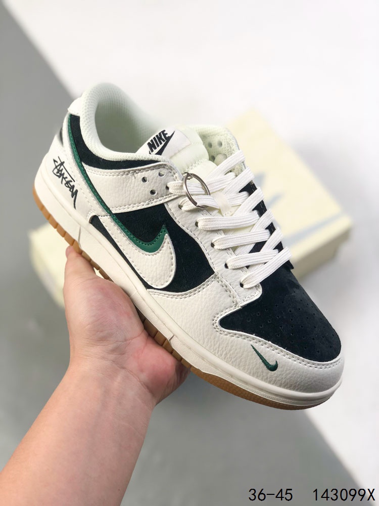 🈴️ 💰160
公司级带半码!
耐克Nike SB Dunk Low 复古低帮休闲运动滑板板鞋。采用脚感柔软舒适ZoomAir气垫,有效吸收滑板等极限运动在落地时带来的冲击力,为街头运动者们提供更好的保护
ID:143099X