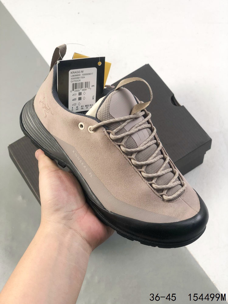 💰240
#新品上市实拍
男鞋采用一体成型热熔鞋面材质,外置vibram黄金耐磨锯齿外底❗️加拿大户外服饰品牌/始祖鸟·Arc"teryx Konseal LT 未来之壳系列低帮轻量化透气越野徒步户外运动跑鞋
尺码:如图
ID:154499M