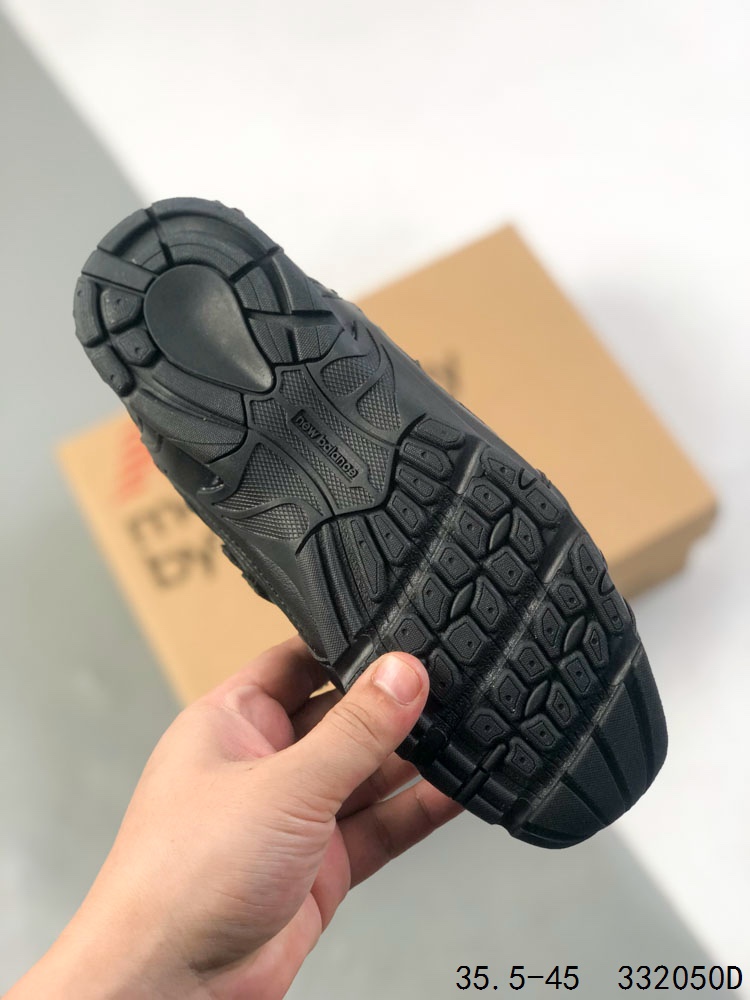 🈴️ 💰120
真标带半码！
缪缪miumiu New新百伦 NB530联名 时尚潮流 防滑耐磨 舒适休闲运动训练运动慢跑鞋 
ID：332050D