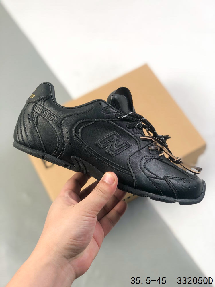 🈴️ 💰120
真标带半码！
缪缪miumiu New新百伦 NB530联名 时尚潮流 防滑耐磨 舒适休闲运动训练运动慢跑鞋 
ID：332050D