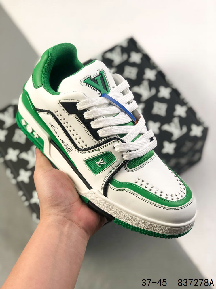 💰380
LV路易威登Louis vuitton Trail Sneaker Low 涂鸦色 休闲运动文化百搭篮球板鞋 致TPR光泽鞋底#耐弯折滴塑支持片#鞋垫嵌入超软脚感乳胶材质的篮球鞋
Size:如图所示
ID:837278A