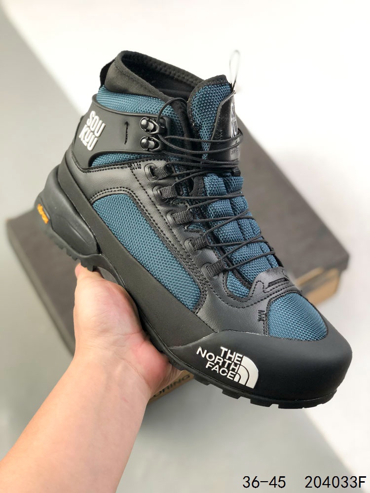 💰220
公司级✅北面THE NORTH FACE SOUKUU 系列 减震防滑耐磨高帮户外功能鞋84SE
‌科技融合‌：采用VECTIV动能传导系统、DRYVENT防水面料及超临界发泡工艺，兼顾轻量化与耐用性。 
‌场景适配‌：Hedgehog Offtrail Hybrid徒步鞋配备凯夫拉纤维增强支撑与BOA旋钮调节系统，Vectiv Pro Hybrid越野跑鞋内置碳纤维推进板。
尺码:36-45
lD:204033F