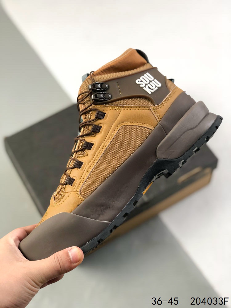 💰220
公司级✅北面THE NORTH FACE SOUKUU 系列 减震防滑耐磨高帮户外功能鞋84SE
‌科技融合‌：采用VECTIV动能传导系统、DRYVENT防水面料及超临界发泡工艺，兼顾轻量化与耐用性。 
‌场景适配‌：Hedgehog Offtrail Hybrid徒步鞋配备凯夫拉纤维增强支撑与BOA旋钮调节系统，Vectiv Pro Hybrid越野跑鞋内置碳纤维推进板。
尺码:36-45
lD:204033F