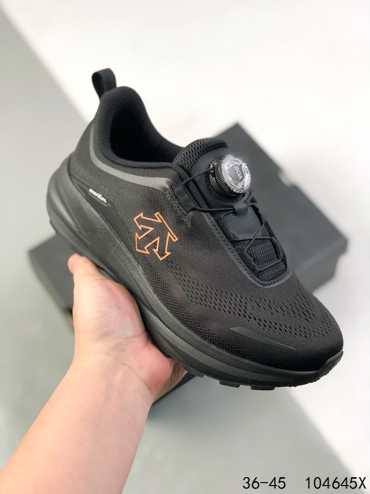 🈴️ 💰250 公司级带半码! 迪桑特DESCENTE LAVITATE 3.0 时尚防滑 低帮跑步鞋 针织网布无缝拼接鞋面轻薄通透减少摩擦 进口Z FOAM缓震中底 舒适回弹动能加成 部分采用反光饰片 提升夜跑安全性 尺码:如图 ID:154699M