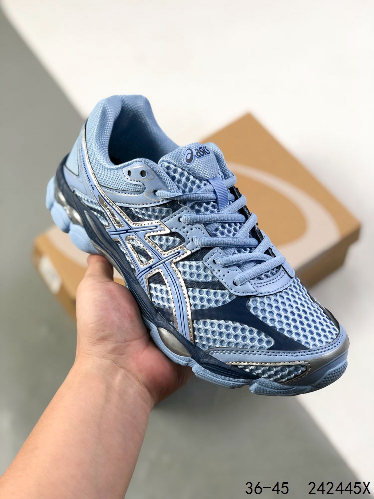 💰140
亚瑟士 Tiger Gel-CUMULUS 16代  户外越野休闲运动跑步鞋
尺码：如图
ID：242445X