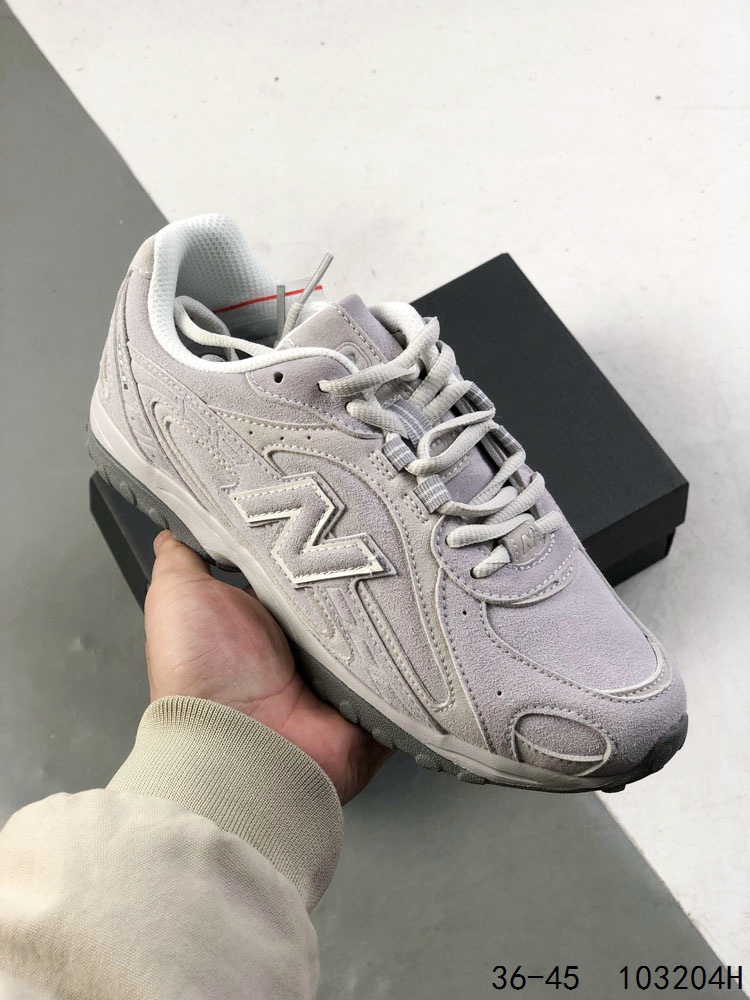 公司级带半码! New Balance 新百伦 NB204 复古休闲运动百搭老爹跑步鞋 #采用猪巴革组合网织鞋面材质 #3层组合底模精密开发 #中底嵌入碳板缓震及后跟嵌入TPU装饰条稳固❗️ ID:103204H