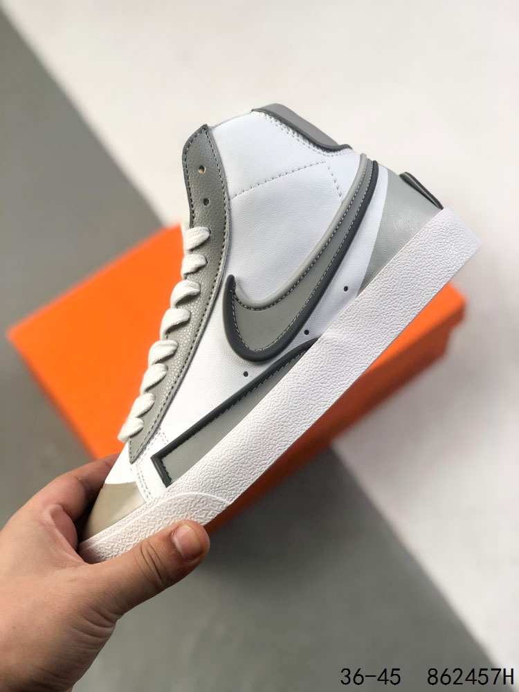 💰130
耐克 NIKE Blazer mid vintage开拓者 高帮男女子运动板鞋 厚底增高休闲鞋。采用轻盈利落设计,焕新演绎经典鞋款。该鞋款带来舒适足底体验,结合鞋侧壁加固设计,缔造舒适感受。皮革鞋面适合日常穿着,柔软非凡,硫化结构将外底与鞋面巧妙熔接,打造出众柔韧灵活性和复古风格。硬质橡胶外底融入人字形底纹,铸就非凡抓地力,彰显经典风范。加垫鞋口,一体式鞋头护条。
尺码:如图
货号:DC1746
ID:862457H