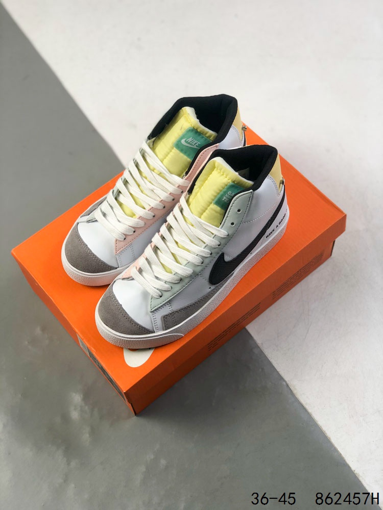 💰130
耐克 NIKE Blazer mid vintage开拓者 高帮男女子运动板鞋 厚底增高休闲鞋。采用轻盈利落设计,焕新演绎经典鞋款。该鞋款带来舒适足底体验,结合鞋侧壁加固设计,缔造舒适感受。皮革鞋面适合日常穿着,柔软非凡,硫化结构将外底与鞋面巧妙熔接,打造出众柔韧灵活性和复古风格。硬质橡胶外底融入人字形底纹,铸就非凡抓地力,彰显经典风范。加垫鞋口,一体式鞋头护条。
尺码:如图
货号:DC1746
ID:862457H