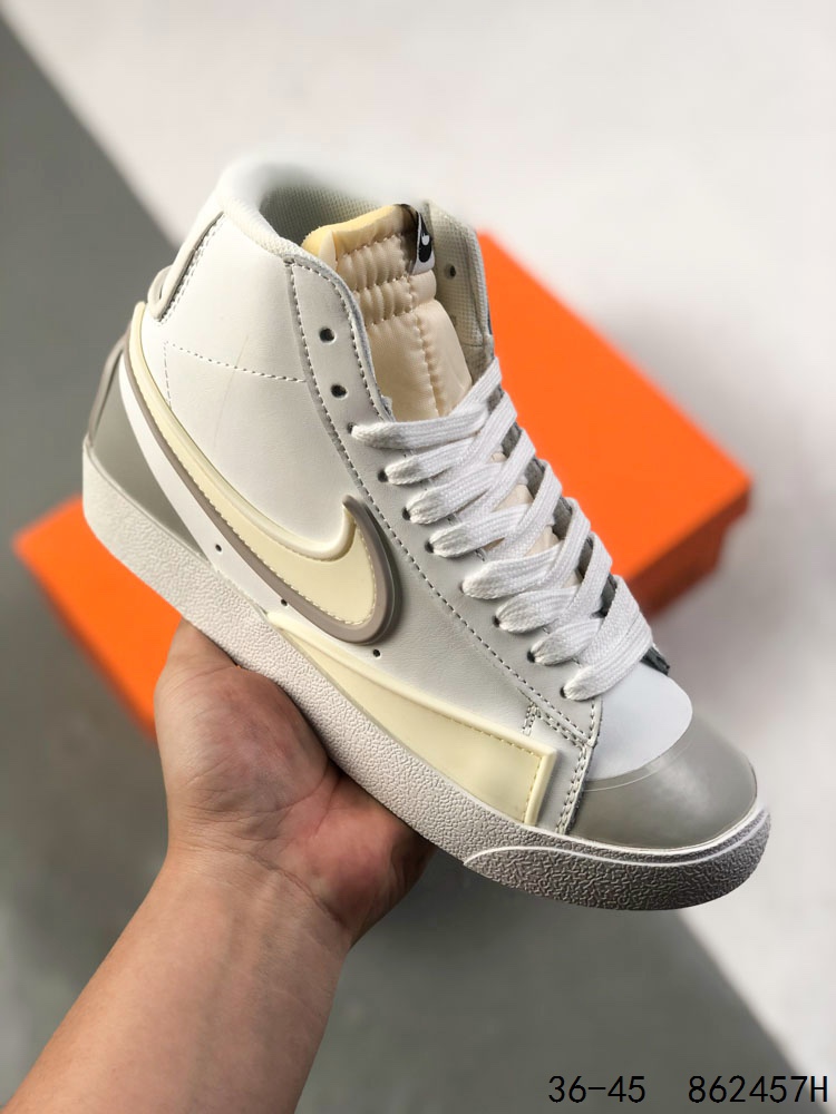 💰130
耐克 NIKE Blazer mid vintage开拓者 高帮男女子运动板鞋 厚底增高休闲鞋。采用轻盈利落设计,焕新演绎经典鞋款。该鞋款带来舒适足底体验,结合鞋侧壁加固设计,缔造舒适感受。皮革鞋面适合日常穿着,柔软非凡,硫化结构将外底与鞋面巧妙熔接,打造出众柔韧灵活性和复古风格。硬质橡胶外底融入人字形底纹,铸就非凡抓地力,彰显经典风范。加垫鞋口,一体式鞋头护条。
尺码:如图
货号:DC1746
ID:862457H