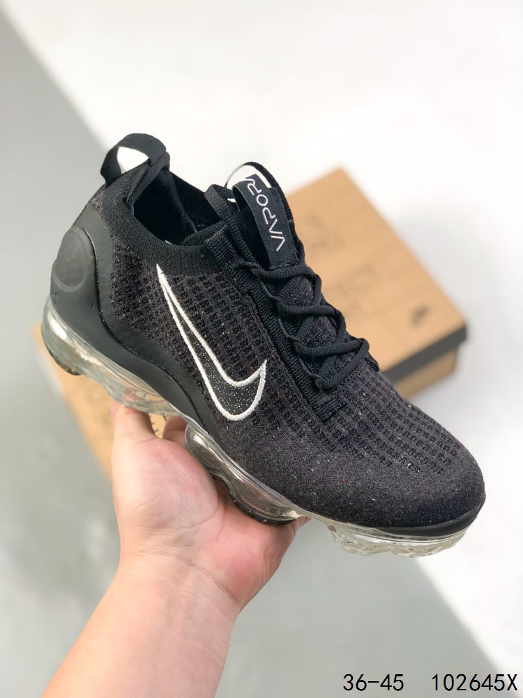 🈴️2⃣️ 💰150
真标带半码！
耐克Nike Air Vapormax 2021 Flyknit 3 FK"Volt Grey Green Mulit-Color"VM2021飞织全掌大气垫百搭休闲运动慢跑鞋,FlyEase穿脱系统，颠覆创新，Nike秉承一贯环保理念， 造型上也令鞋款更具特色。鞋底气垫也与前几代有所不同，以交叉的气垫管道代替之前的分掌设计，气垫覆盖面积更大。科技配置全面升级，令这款高人气鞋型更加值得期待 
ID：102645X