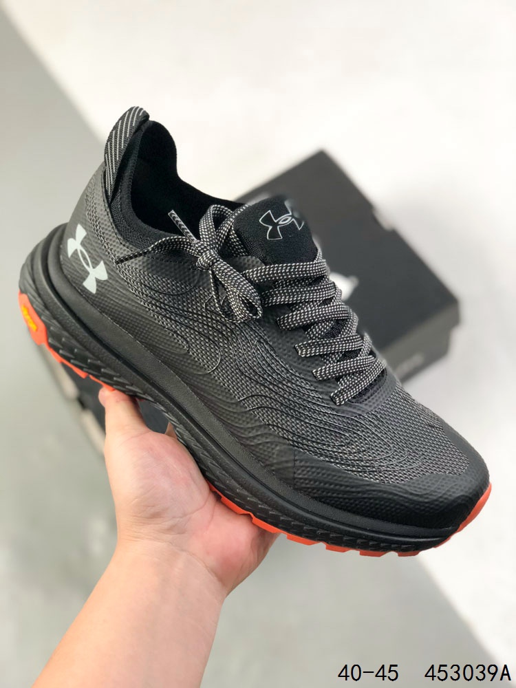 💰170
公司级✅Under Armour 轻便缓震 舒适百搭Vibram大底 安德玛 低帮越野跑鞋
货号:5338040
尺码:40-45
编码：453039A