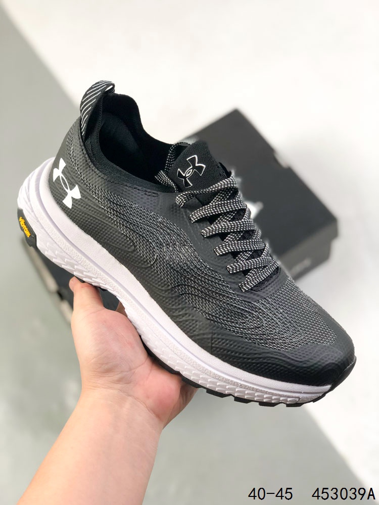 💰170
公司级✅Under Armour 轻便缓震 舒适百搭Vibram大底 安德玛 低帮越野跑鞋
货号:5338040
尺码:40-45
编码：453039A