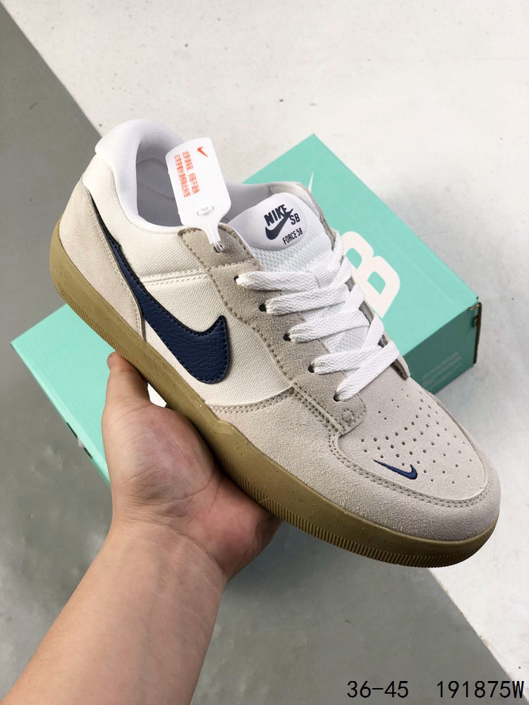 💰110
真标带半码！
耐克Nike SB Force 58款 是一款将前沿创新带入街头的单品，它具有硫化杯底，具有出色的耐用性和灵活性。使用帆布和绒面革，在饰面上放置通风口，它自始至终都融入了传统篮球风格，此次配色迎入，小闪电和芝加哥的风格，重新打造鞋款
ID:191875W