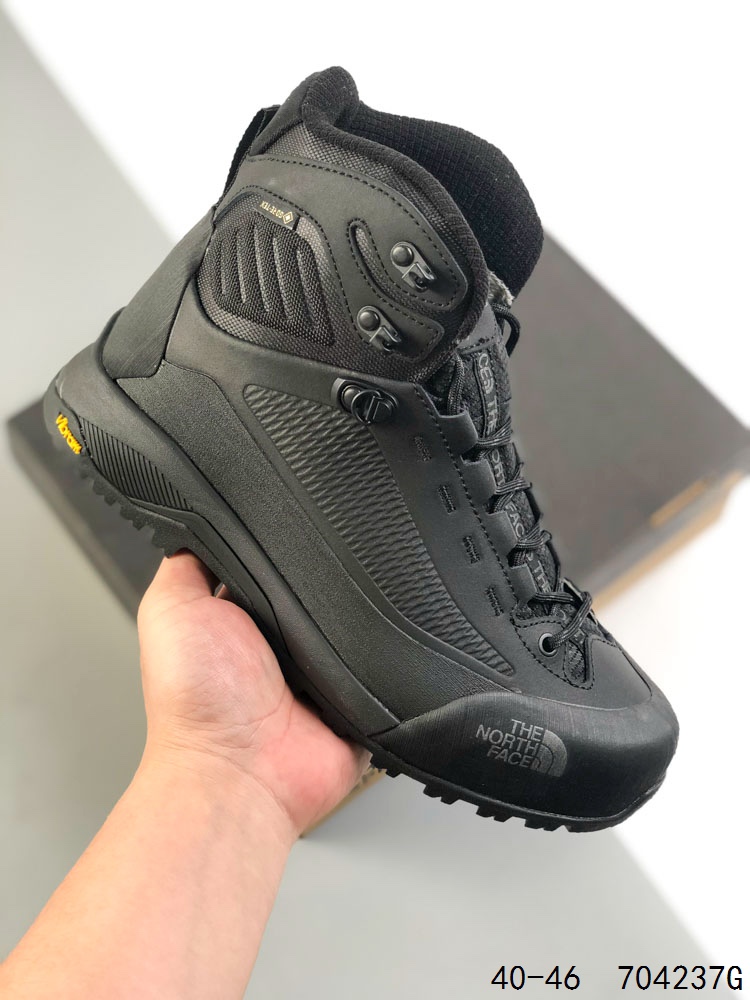 💰230
【公司级】THE NORTH FACE北面男鞋25春夏户外轻便透气舒适防滑休闲营地鞋板鞋 毛毛虫 复古百搭厚底增高运动板鞋 轻巧、柔软、温暖、灵活。居家室内一脚蹬休闲面包鞋采用尼龙帆布鞋面材质#外置轻量PU鞋底❗毛毛虫鞋的设计灵感来源于其独特的外观,鞋身采用柔软的材料,提供极佳的舒适度。鞋底设计考虑了抓地力,适合各种户外活动。此外,该鞋还具有良好的透气性,即使在长时间穿着下也能保持脚部干爽。
码数:40-46
ID:704237G