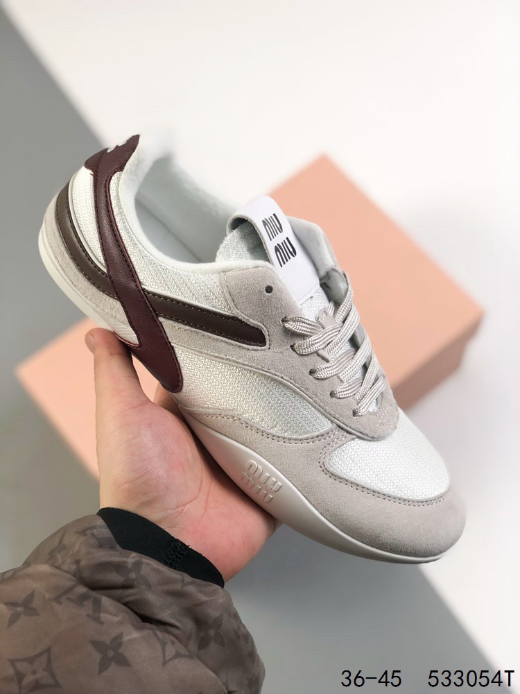 🈴️ 💰170
公司级✅miumiu/缪缪女鞋2025新款春夏季走秀款休闲运动鞋单鞋
尺码:36-45
编码：533054T