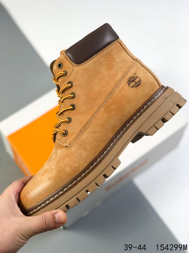 💰230
Timberland添柏岚/天伯伦 中高帮户外休闲鞋 历年超级热销款 英伦复古工装低帮男鞋 原盒原包装 搭配防臭防腐高弹力鞋垫，给您完美的穿着体验，质量考究耐穿，型男必备，专治不帅，高品质脚感一流！
尺码：如图
ID：154299M