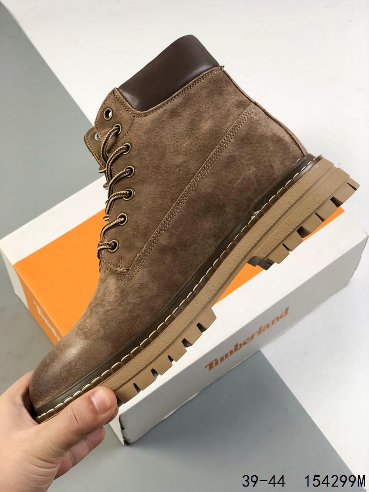 🈴️ 💰230
Timberland添柏岚/天伯伦 中高帮户外休闲鞋 历年超级热销款 英伦复古工装低帮男鞋 原盒原包装 搭配防臭防腐高弹力鞋垫，给您完美的穿着体验，质量考究耐穿，型男必备，专治不帅，高品质脚感一流！
尺码：如图
ID：154299M