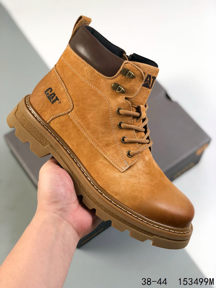💰190
CAT FOOTWEAR/ CAT 卡特工装 高帮休闲复古潮鞋系列 新款潮鞋 专治各种不帅 鞋身轻便 舒适性相当不错 ⚠#头层小牛皮 橡胶大底 上身随意搭配 百看不厌
尺码:如图
ID:153499M
