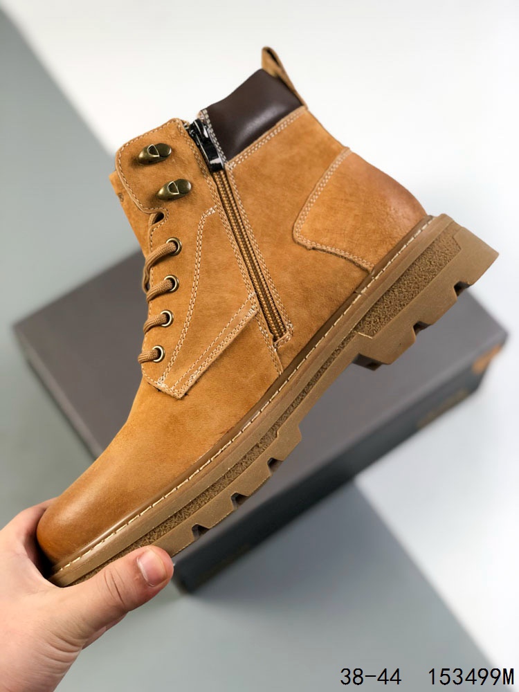 💰190
CAT FOOTWEAR/ CAT 卡特工装 高帮休闲复古潮鞋系列 新款潮鞋 专治各种不帅 鞋身轻便 舒适性相当不错 ⚠#头层小牛皮 橡胶大底 上身随意搭配 百看不厌
尺码:如图
ID:153499M