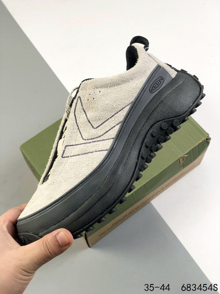 💰190
【公司级】美国人气户外品牌-科恩Keen Jasper Rocks SP贾斯珀都市系列复古低帮系带户外风露营徒步登山运动训练鞋 。原楦型开发纸版,采用固色翻毛皮鞋面材质,内嵌高密度EVA发泡缓震脚垫,外置一体式包裹防滑防剐蹭耐磨橡胶大底❗向经典的90年代致敬!山系神级鞋履 。
码数:如图
ID:683454S