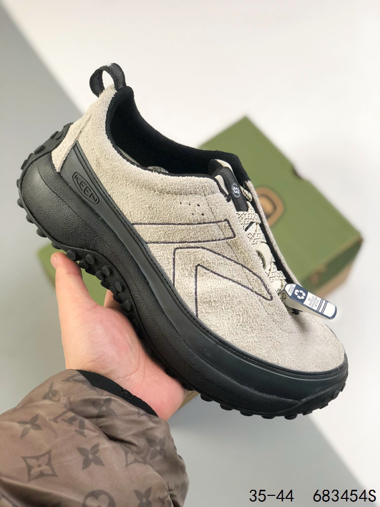 💰190
【公司级】美国人气户外品牌-科恩Keen Jasper Rocks SP贾斯珀都市系列复古低帮系带户外风露营徒步登山运动训练鞋 。原楦型开发纸版,采用固色翻毛皮鞋面材质,内嵌高密度EVA发泡缓震脚垫,外置一体式包裹防滑防剐蹭耐磨橡胶大底❗向经典的90年代致敬!山系神级鞋履 。
码数:如图
ID:683454S