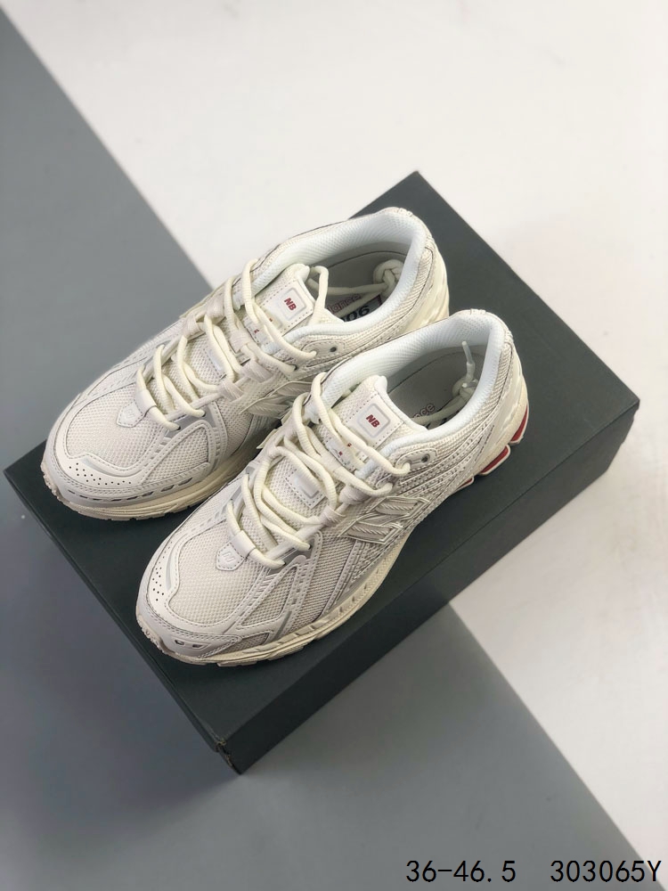 ️ 公司级带半码! 新百伦New Balance 1906 复古跑鞋 小红书爆款 NB1906这双鞋确实是NB家经典复古款式之一,以全新科技诠释,成功打造1906鞋款,鞋面在保持1906基本线条和片层结构的同时,采用更为简洁、流畅的设计语言 ID:303065Y