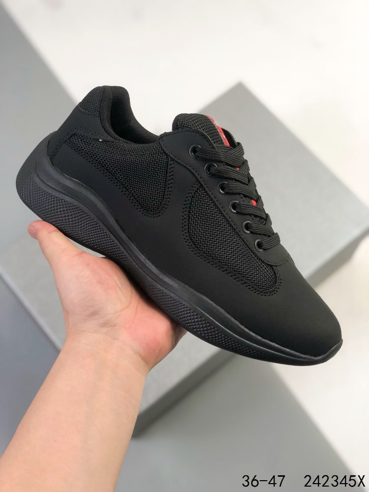 ️ PRADA系列/Prada 普拉达b男士运动休闲跑步鞋 时尚板鞋 PRADA.普拉达高端品牌休闲慢跑鞋 完美做工.演绎完美选择的你. ID:242345X