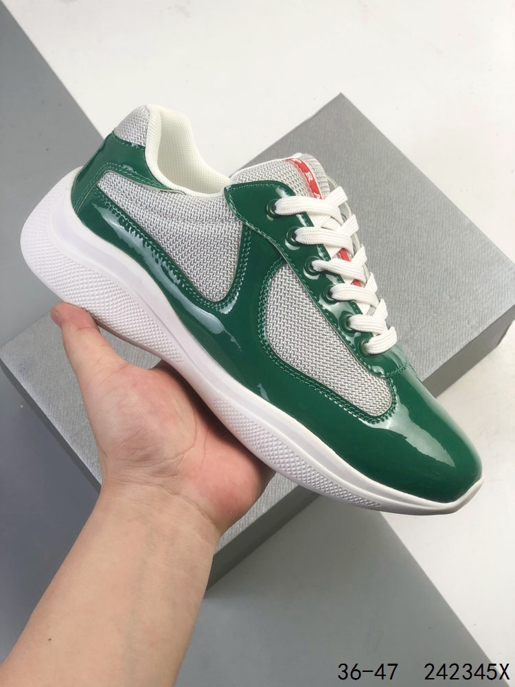 ️ PRADA系列/Prada 普拉达b男士运动休闲跑步鞋 时尚板鞋 PRADA.普拉达高端品牌休闲慢跑鞋 完美做工.演绎完美选择的你. ID:242345X
