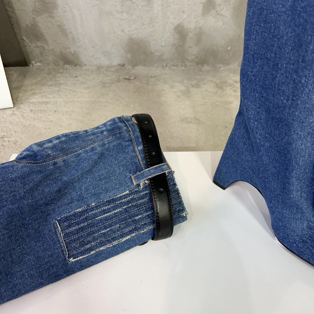Stylish Coperni 23SS Horn Boots: Unique Design with Imported Calves and Water-washed Jeans - 图片 7