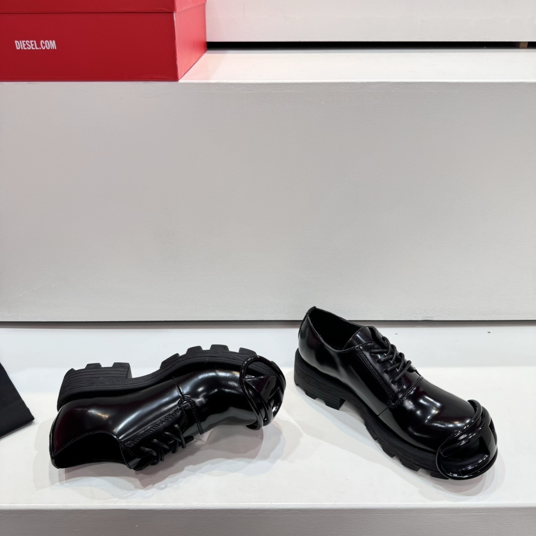 “850 Diesel-23VS Classic Boots with Thick Bottoms for Autumn and Winter” - 图片 4