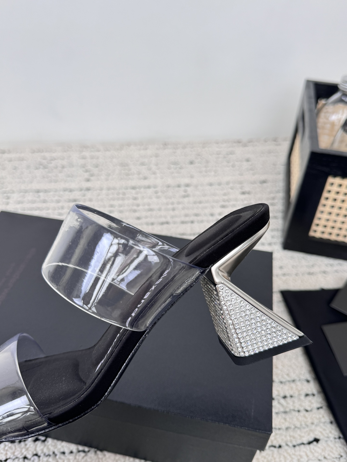 Alexander Wang 320
