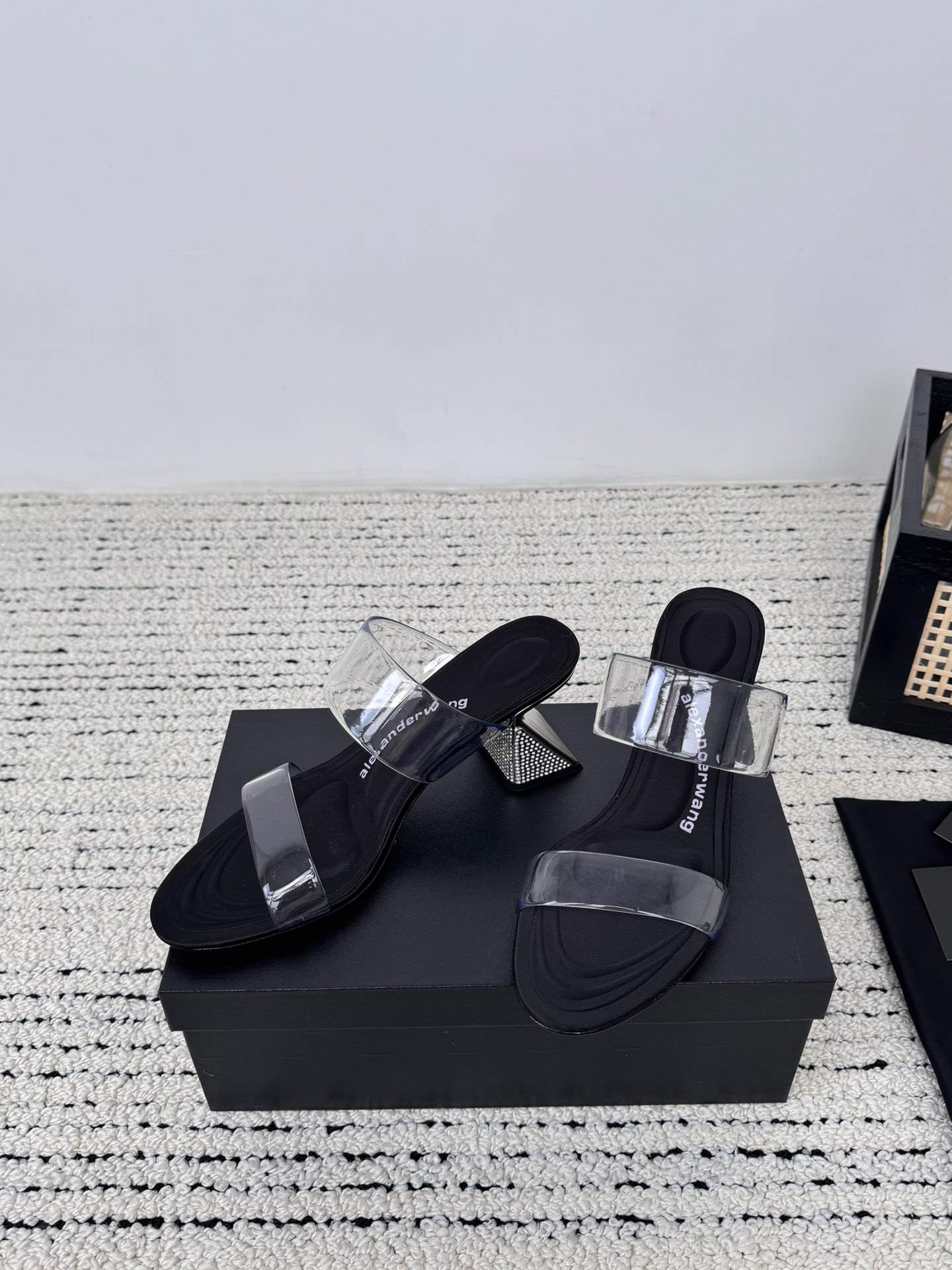 Alexander Wang 320
