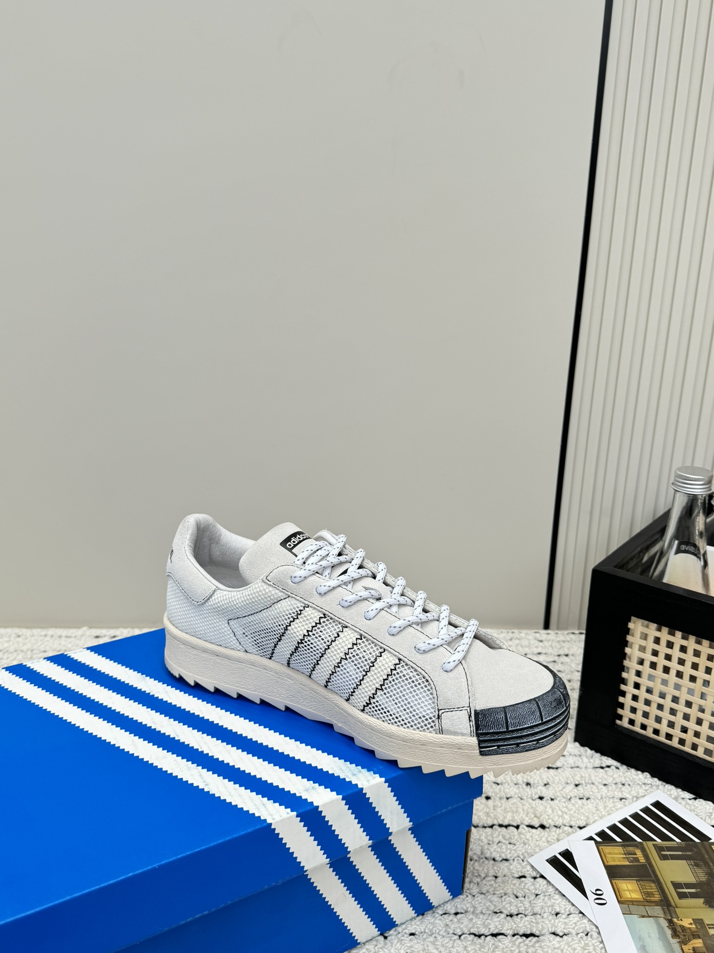 Adidas x NBHD Black Breath 2.0 Shellhead Sneakers: Modern Aesthetic with Original Elements - 图片 8