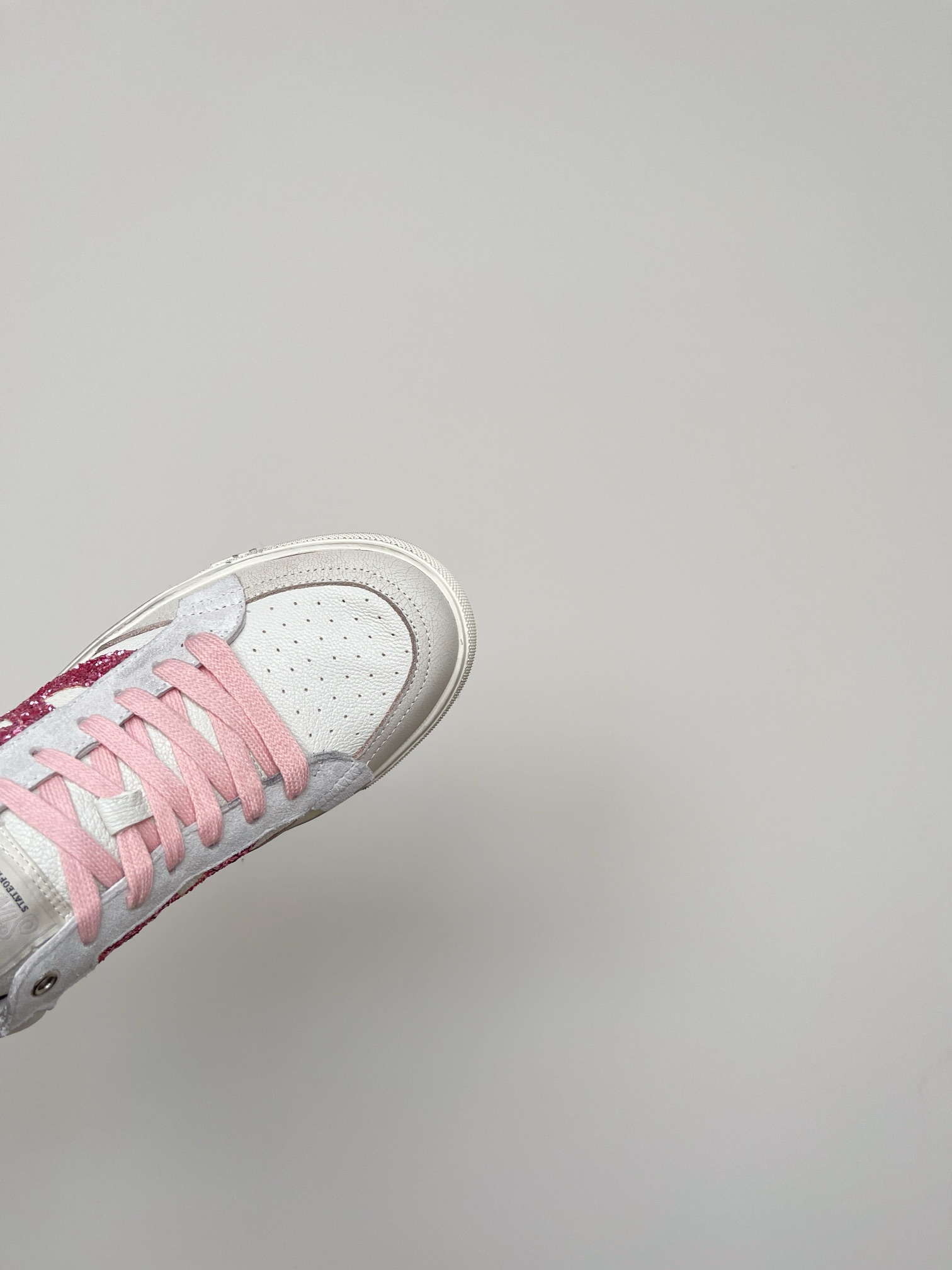Moonlight Series: Retro Stars Sneakers in White with Original Details - 图片 7