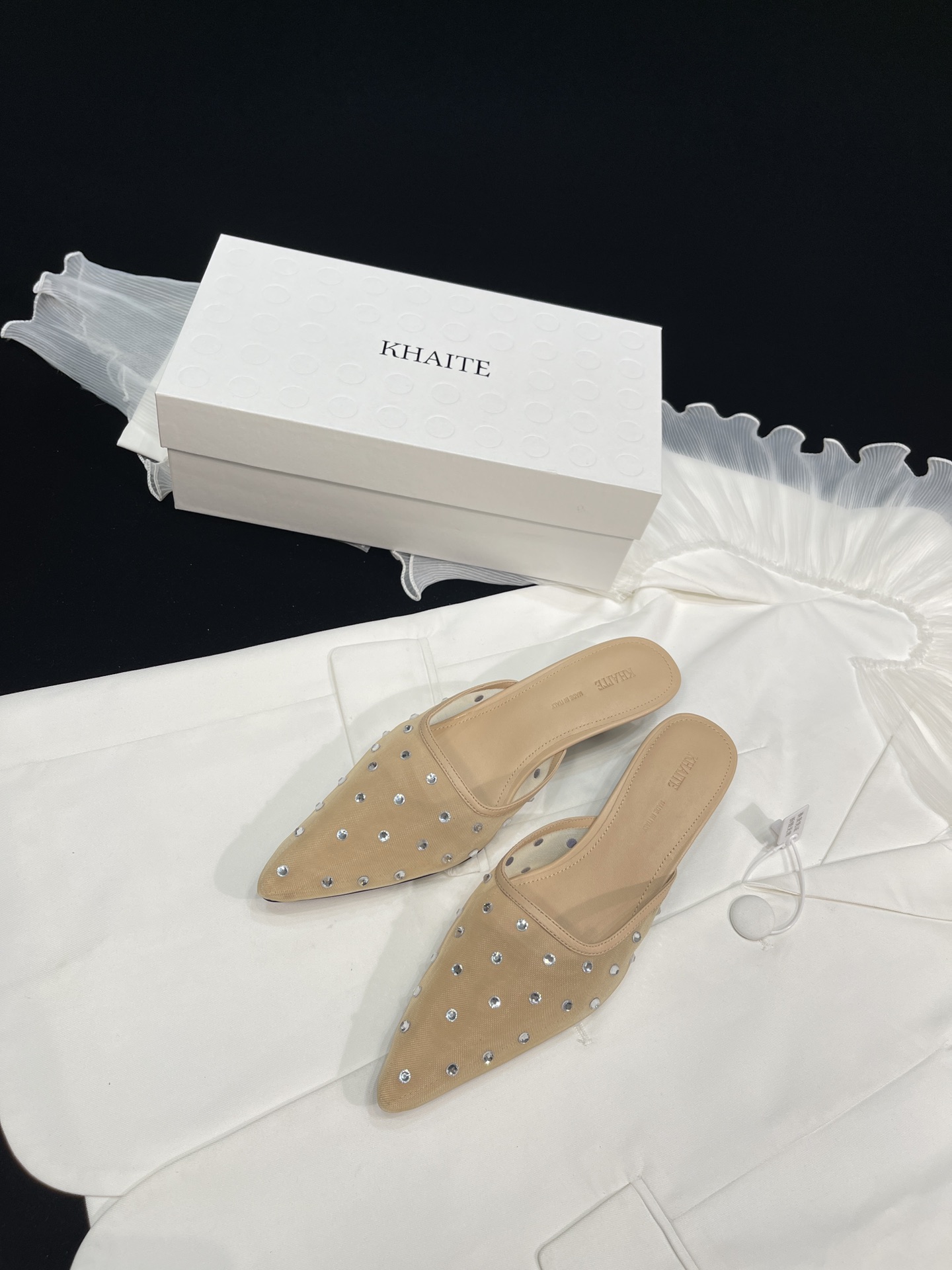 672 Khaite 24SS New Collection: Elegant Summer Shoes with Diamond Detail - 图片 5