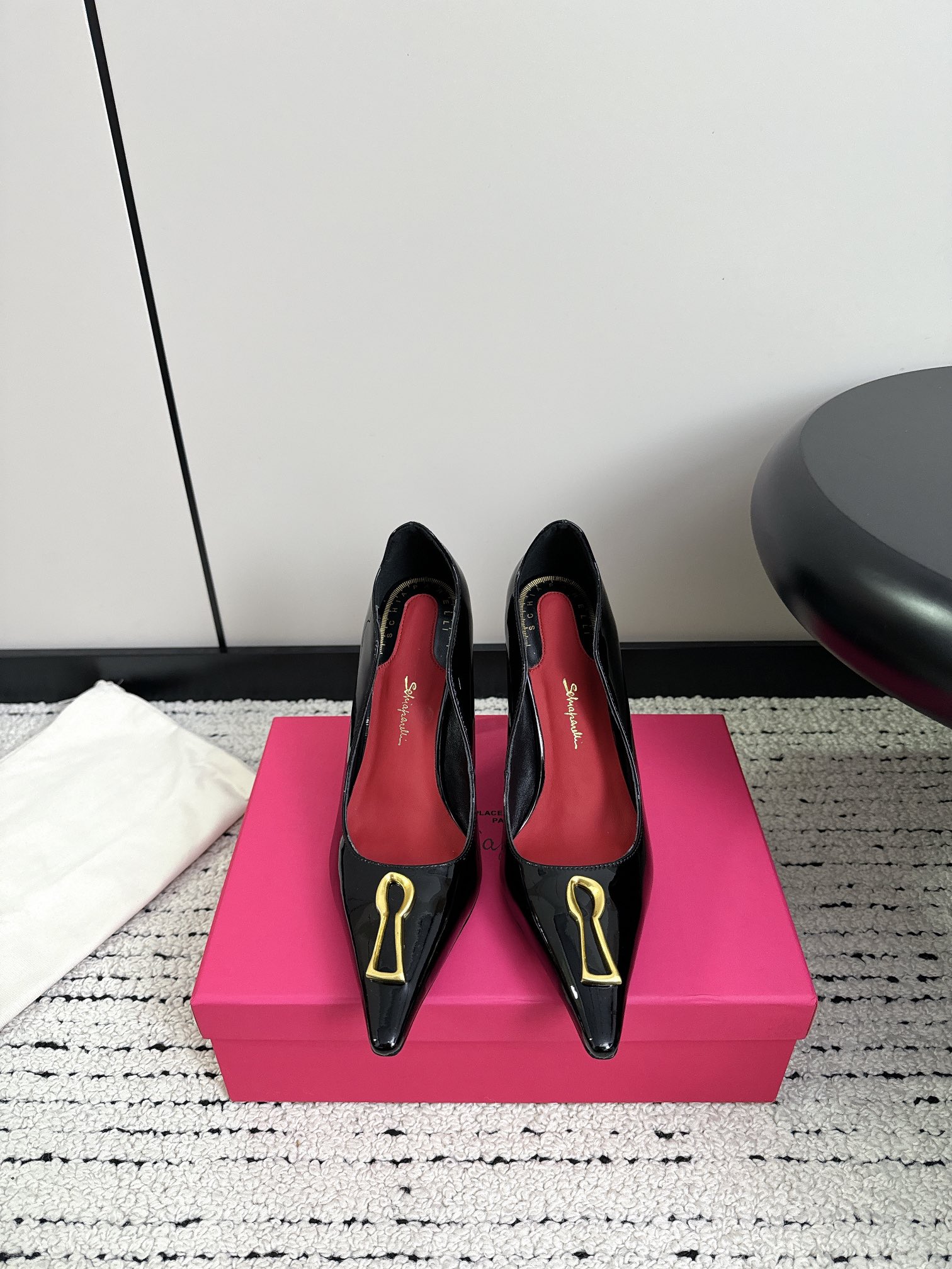 Fashion Icon: Elsa Schiaparelli’s Unique Shoe Designs