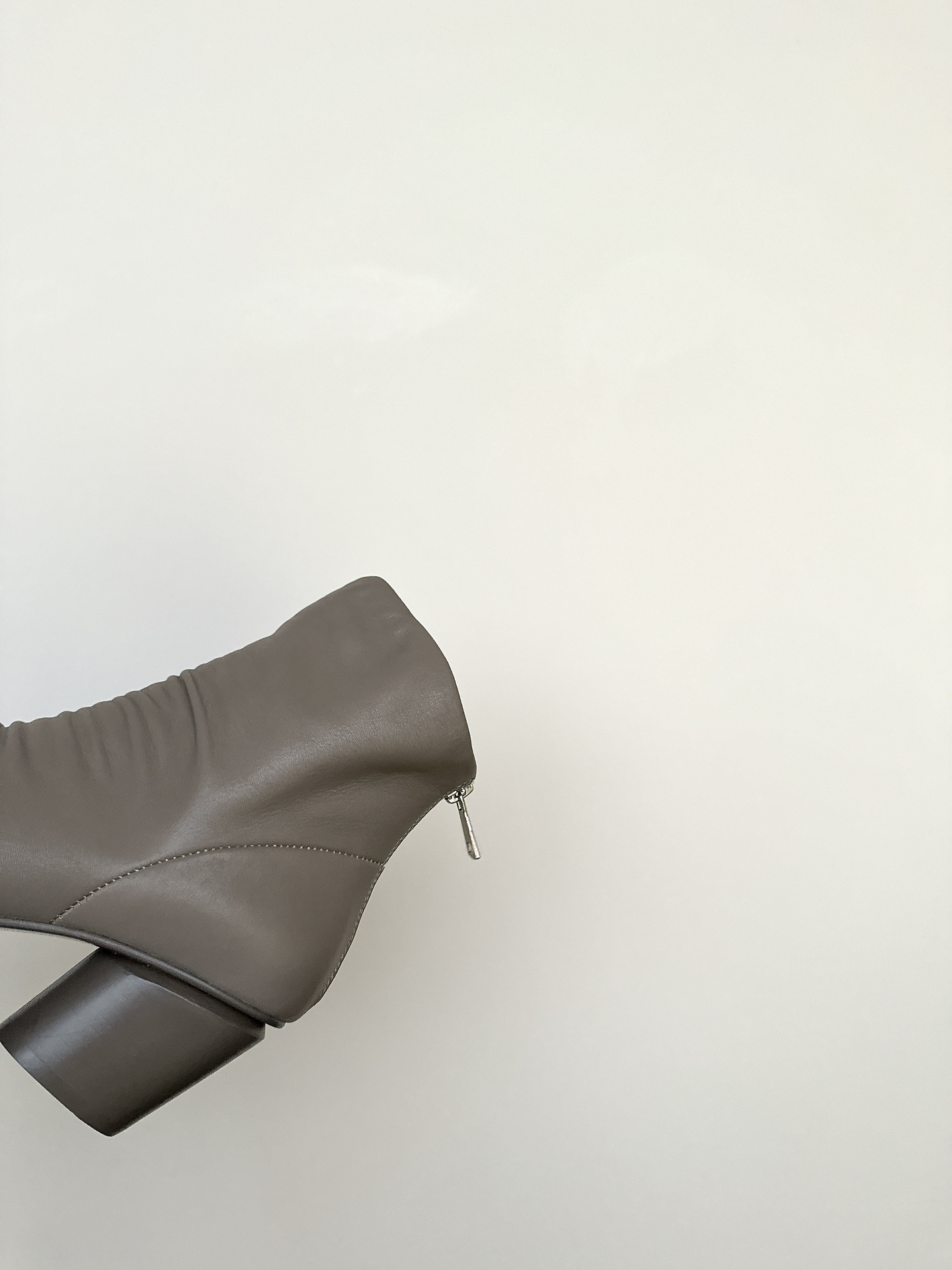Officine Creative Winter Hand-Made Short Boots: Stylish Retrograde Leather Footwear - 图片 7